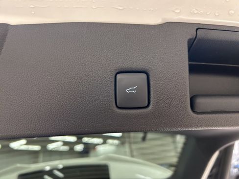 New 2026 Ford Escape ST-Line w/ Tech Pack #1 AWD/4WD image 32