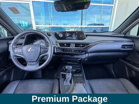 Used 2021 Lexus UX 250h 250h Base w/ Premium Package image 6