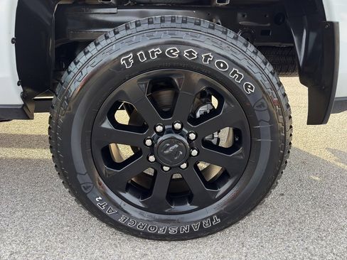 Used 2024 RAM 2500 Big Horn w/ Night Edition image 18