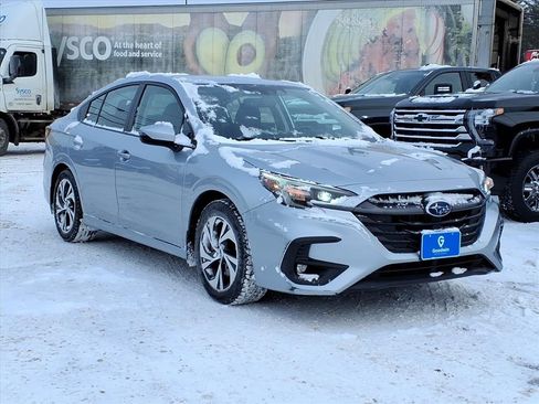 Used 2023 Subaru Legacy Premium image 3