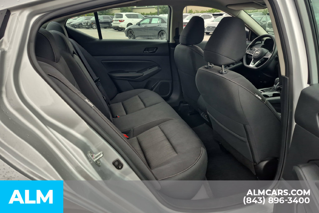 Used 2024 Nissan Altima 2.5 SV FWD image 20