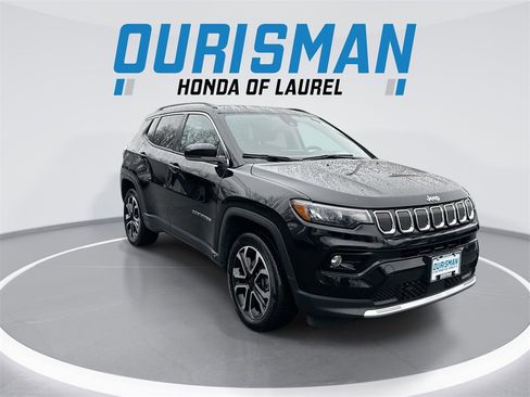 Used 2022 Jeep Compass Limited image 2