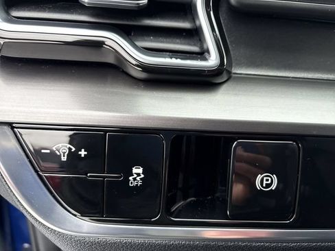 Used 2023 Kia Sportage EX FWD image 26