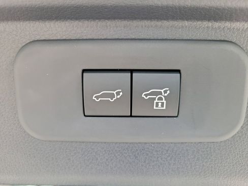 New 2026 Toyota Grand Highlander Platinum AWD/4WD image 10