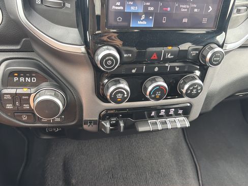 Used 2025 RAM 1500 Big Horn AWD/4WD image 26