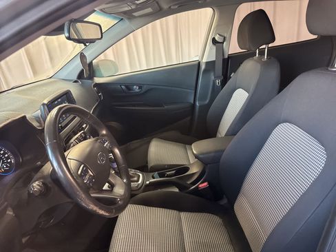 Used 2019 Hyundai Kona SEL w/ SEL Tech Package 02 image 19