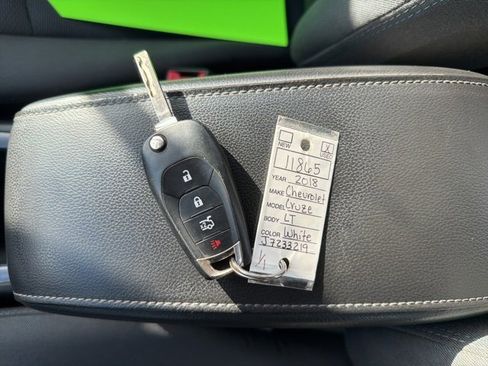 Used 2018 Chevrolet Cruze LT image 39
