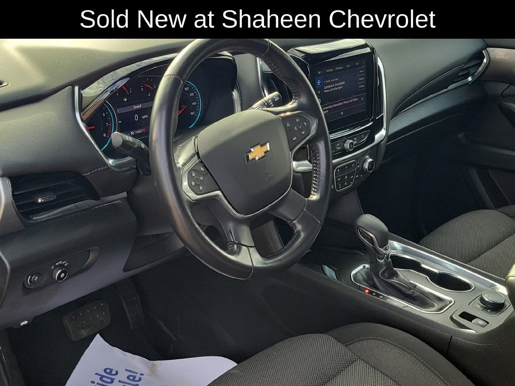 Used 2022 Chevrolet Traverse LT FWD image 7