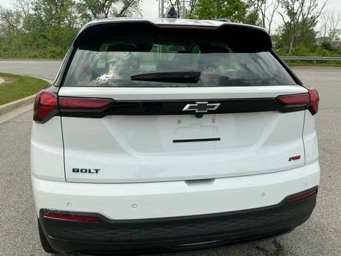New 2027 Chevrolet Bolt RS FWD image 9