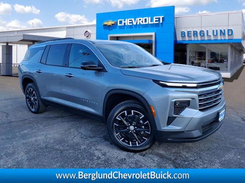 New 2026 Chevrolet Traverse LT w/ Sun and Wheel Package image 1