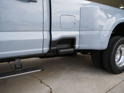 New 2026 Ford F350 Lariat w/ FX4 Off-Road Package image 39