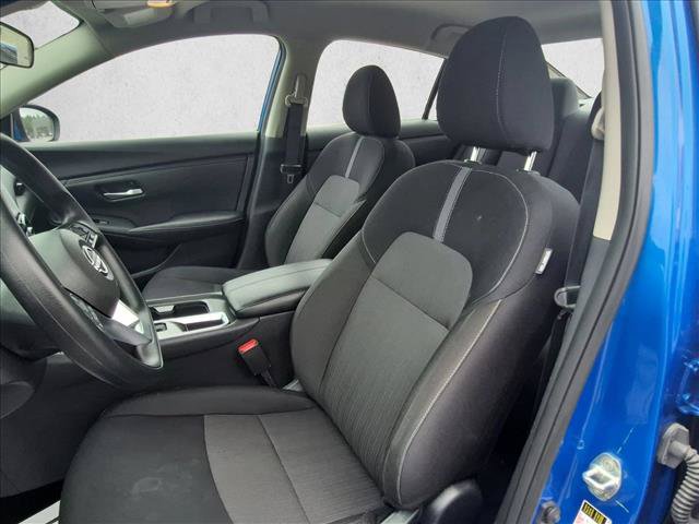 Used 2025 Nissan Sentra SV FWD image 16