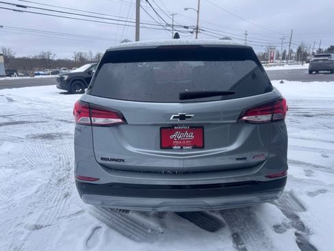 Used 2024 Chevrolet Equinox RS w/ RS Leather Package image 6