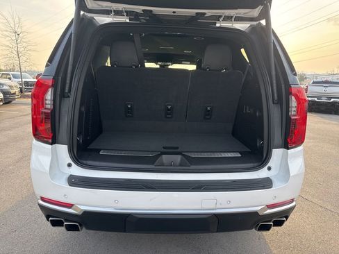 Used 2025 GMC Yukon Denali image 26