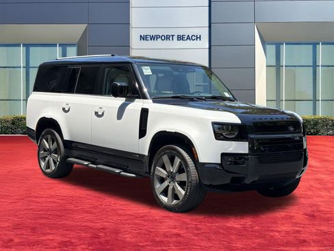 New 2026 Land Rover Defender 130 X AWD/4WD image 7