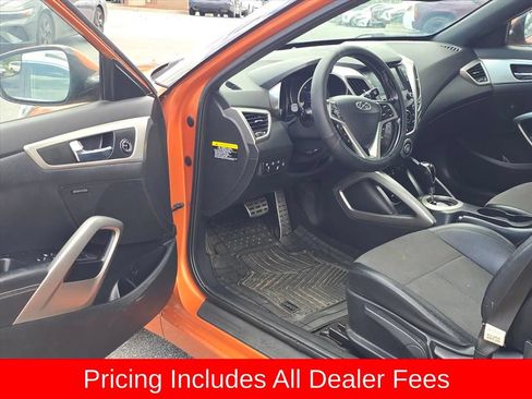 Used 2016 Hyundai Veloster w/ Option Group 03 FWD image 6