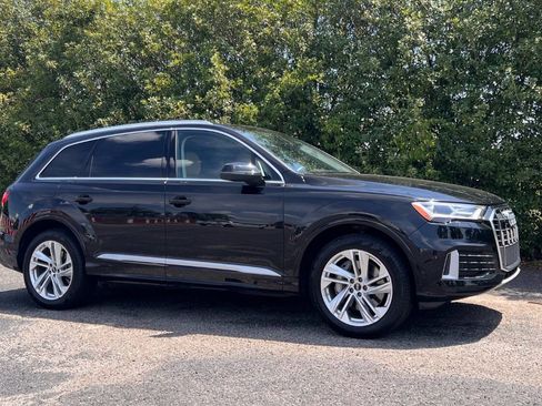 Used 2022 Audi Q7 2.0T Premium Plus AWD/4WD image 11