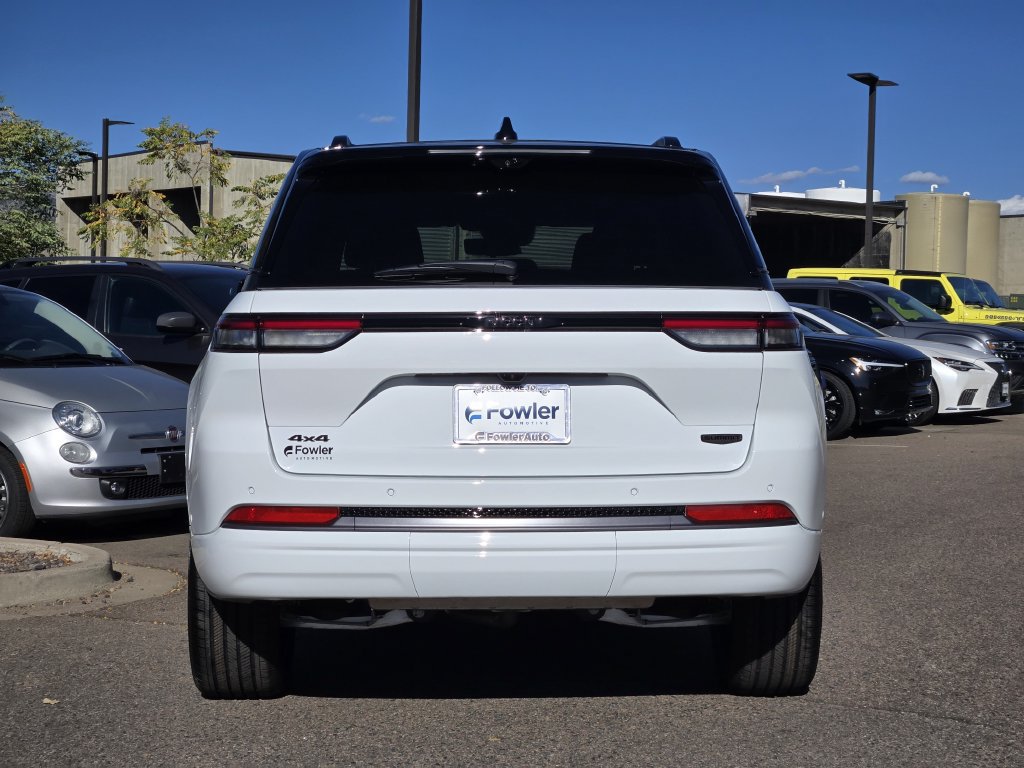 New 2027 Jeep Grand Cherokee Summit AWD/4WD image 6
