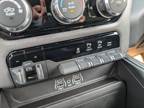 New 2026 RAM 1500 Big Horn image 28