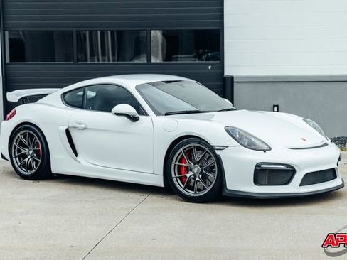 Used 2016 Porsche Cayman GT4 image 35