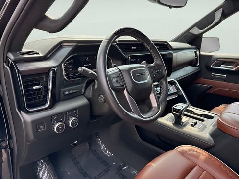 Used 2024 GMC Sierra 1500 Denali Ultimate image 19