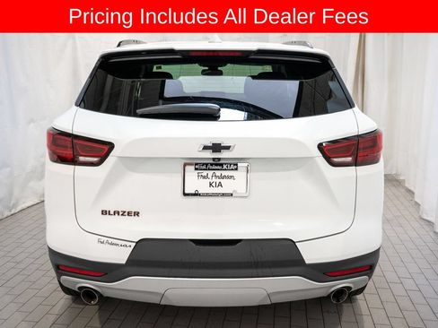 Used 2023 Chevrolet Blazer LT w/ Convenience Package FWD image 4