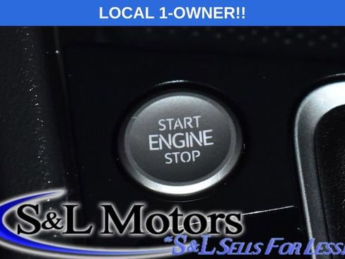 Used 2024 Volkswagen Jetta SE image 22