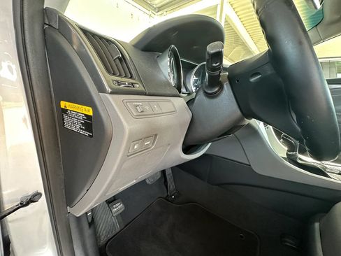 Used 2015 Hyundai Sonata Limited w/ Option Group 02 FWD image 13