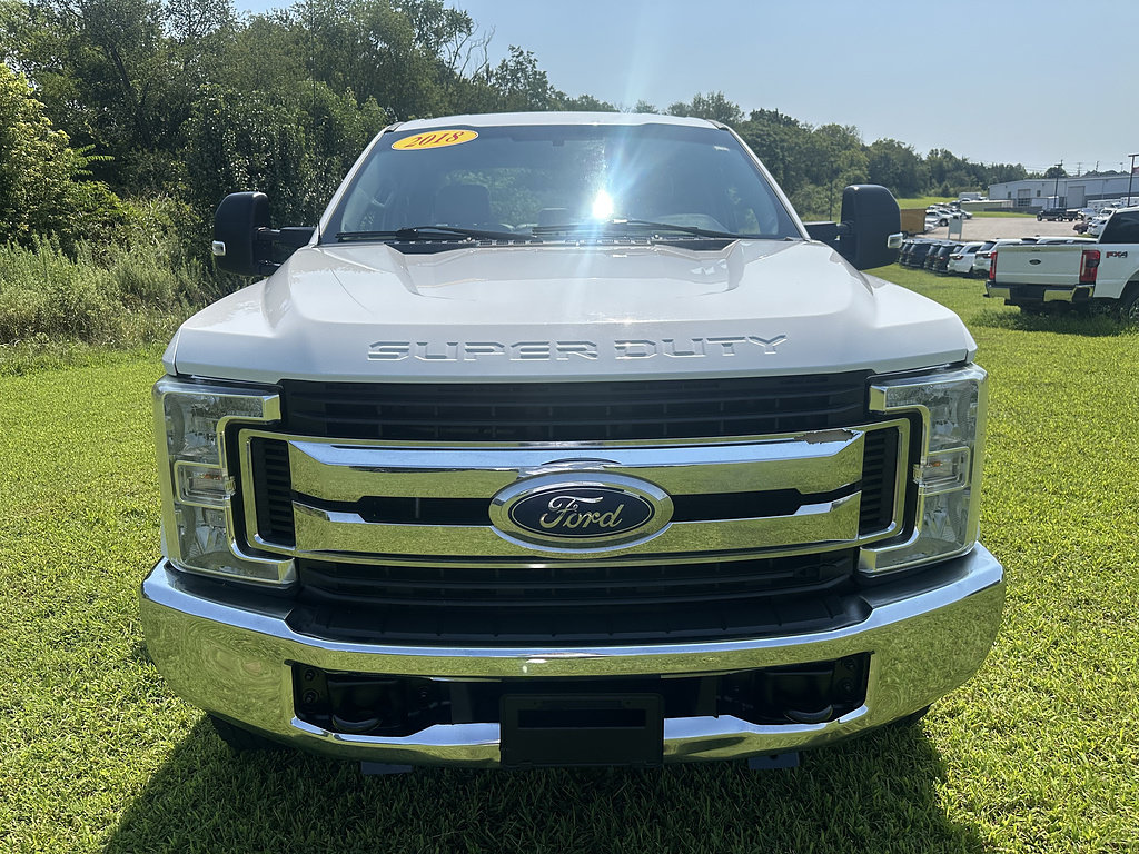 Used 2018 Ford F250 XL w/ Power Equipment Group AWD/4WD image 2