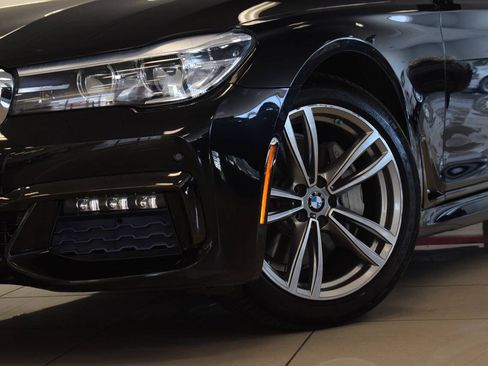 Used 2017 BMW 740i RWD image 16