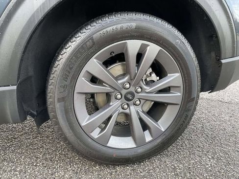 Certified 2023 Ford Explorer XLT w/ Equipment Group 202A image 11