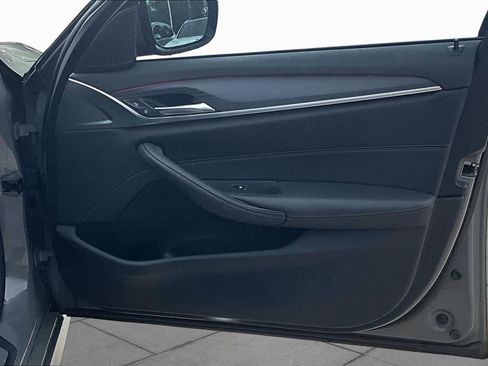 Used 2021 BMW 540i w/ M Sport Package RWD image 22