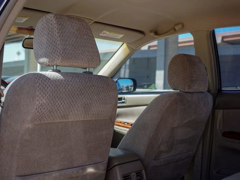 Used 2003 Toyota Camry XLE image 40