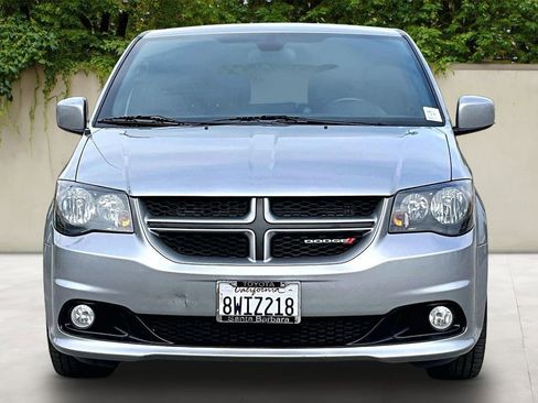 Used 2019 Dodge Grand Caravan GT image 2