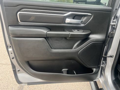 Used 2025 RAM 1500 Big Horn AWD/4WD image 16