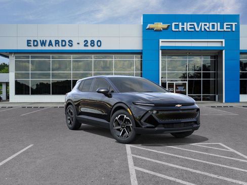 New 2026 Chevrolet Equinox EV LT image 1