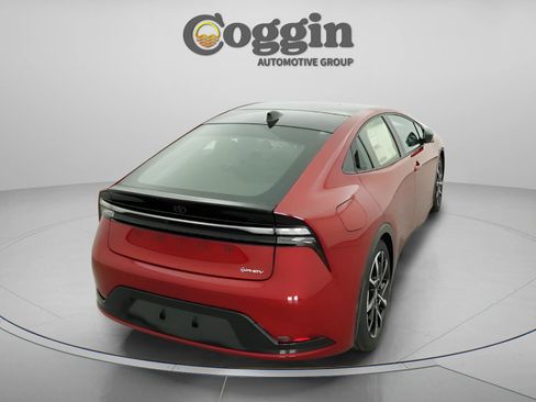 New 2026 Toyota Prius Plug-In Hybrid image 15