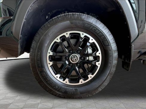 Used 2023 Toyota Tundra SR5 w/ TRD Off-Road Premium Package AWD/4WD image 33