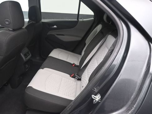 Used 2020 Chevrolet Equinox LT FWD image 16