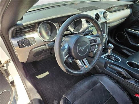 Used 2018 Ford Mustang Premium RWD image 9