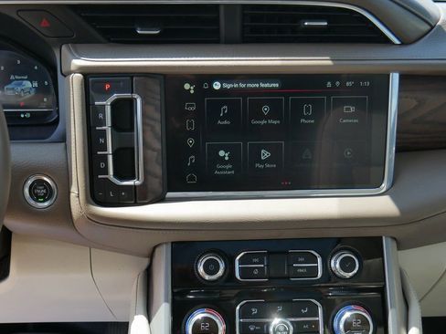 Used 2023 GMC Yukon XL Denali AWD/4WD image 74