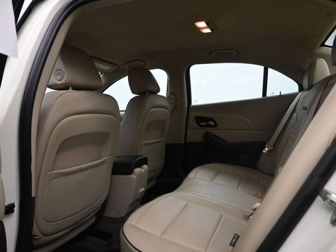 Used 2013 Chevrolet Malibu LT image 19