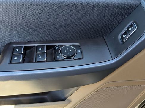 Used 2023 Ford F150 XLT image 12