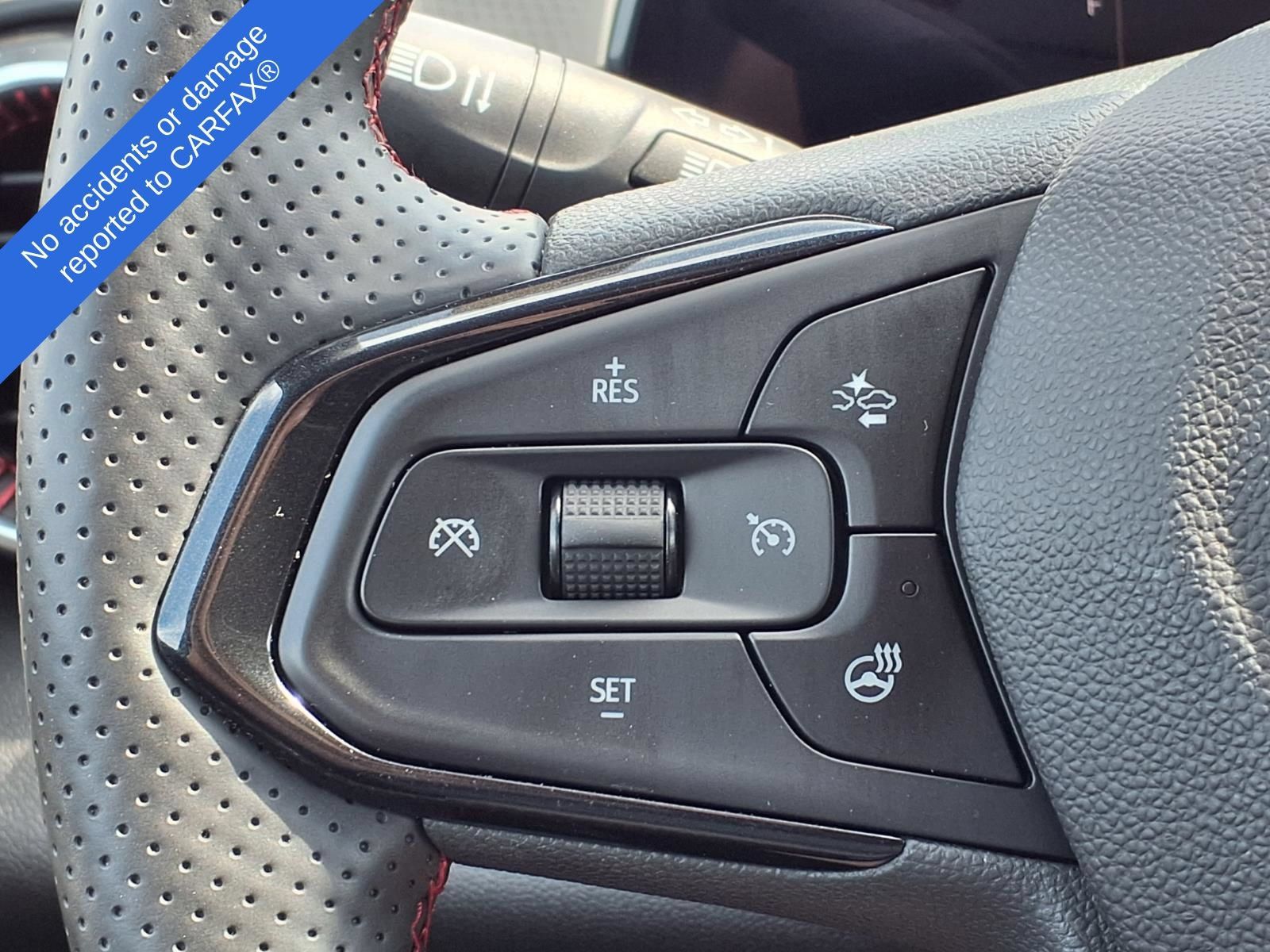 Used 2024 Chevrolet Trax RS w/ Driver Confidence Package FWD image 30