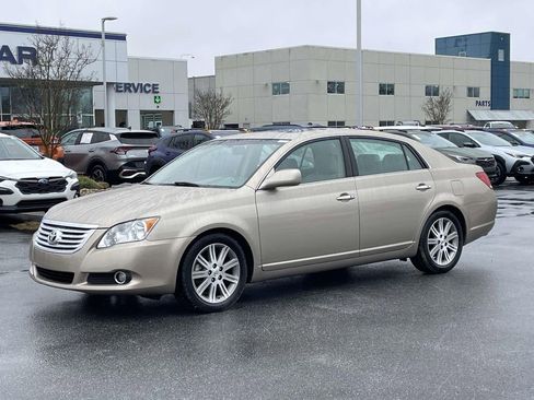 Used 2008 Toyota Avalon Limited image 26