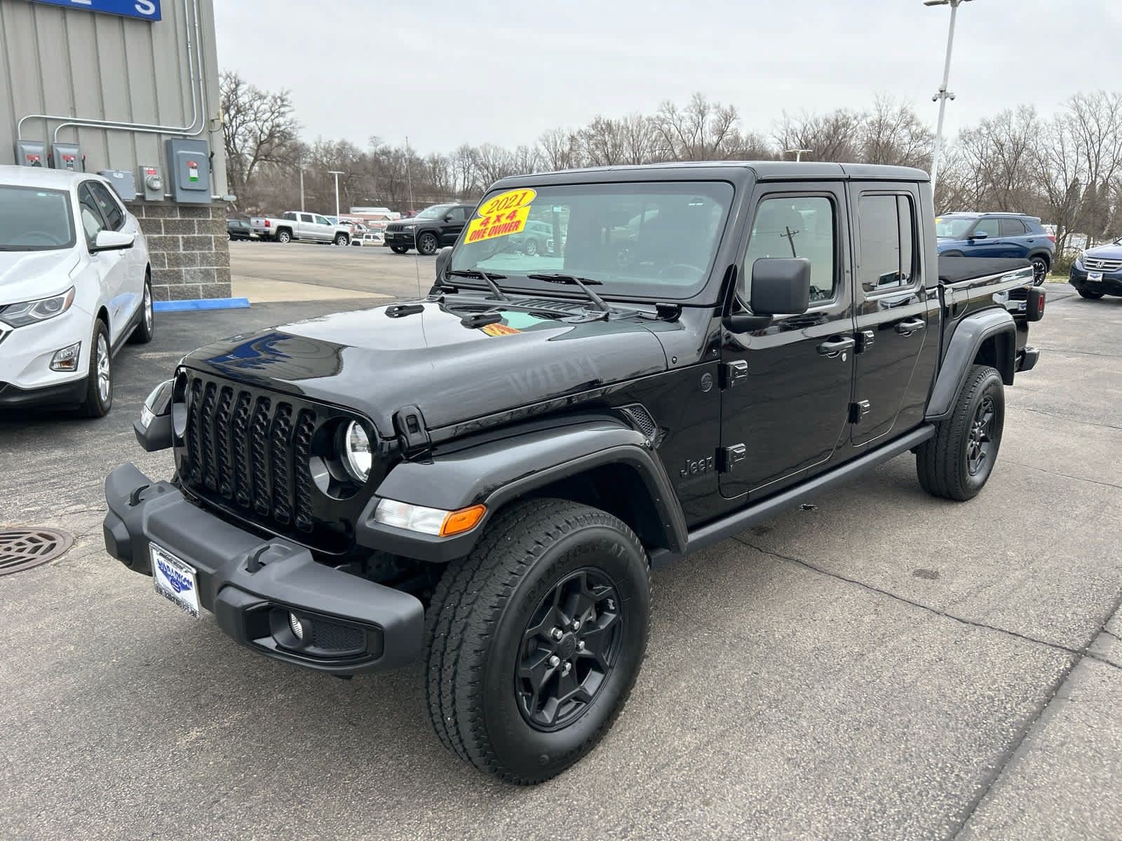 Used 2021 Jeep Gladiator Sport AWD/4WD image 3