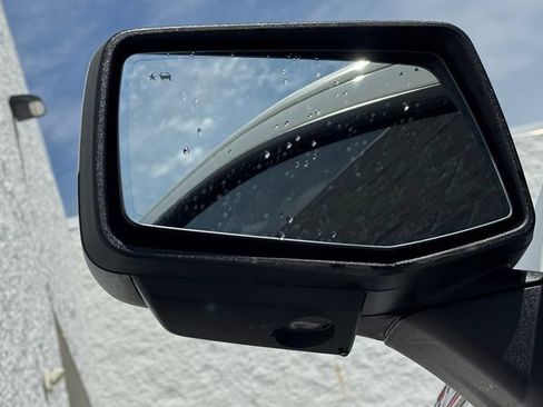 Used 2022 Chevrolet Silverado 1500 LTZ AWD/4WD image 20