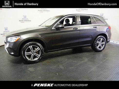 Used 2020 Mercedes-Benz GLC 300 4MATIC image 1