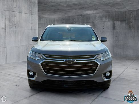 Used 2020 Chevrolet Traverse LT FWD image 5