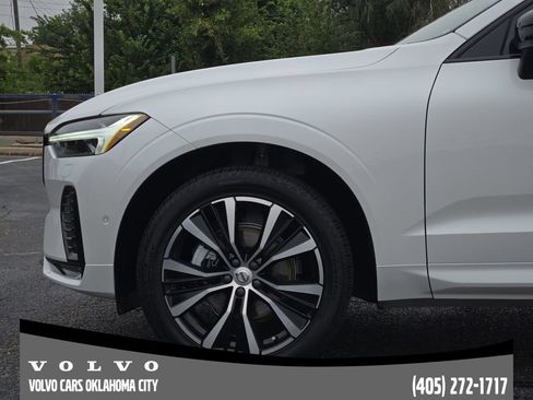Certified 2023 Volvo XC60 B5 Plus w/ Climate Package FWD image 6